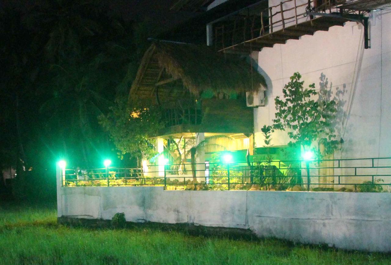 YalaBnB Tissamaharama Bagian luar foto